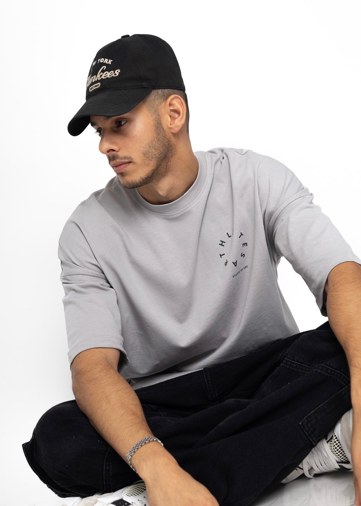 Studio of art oversize- Gray