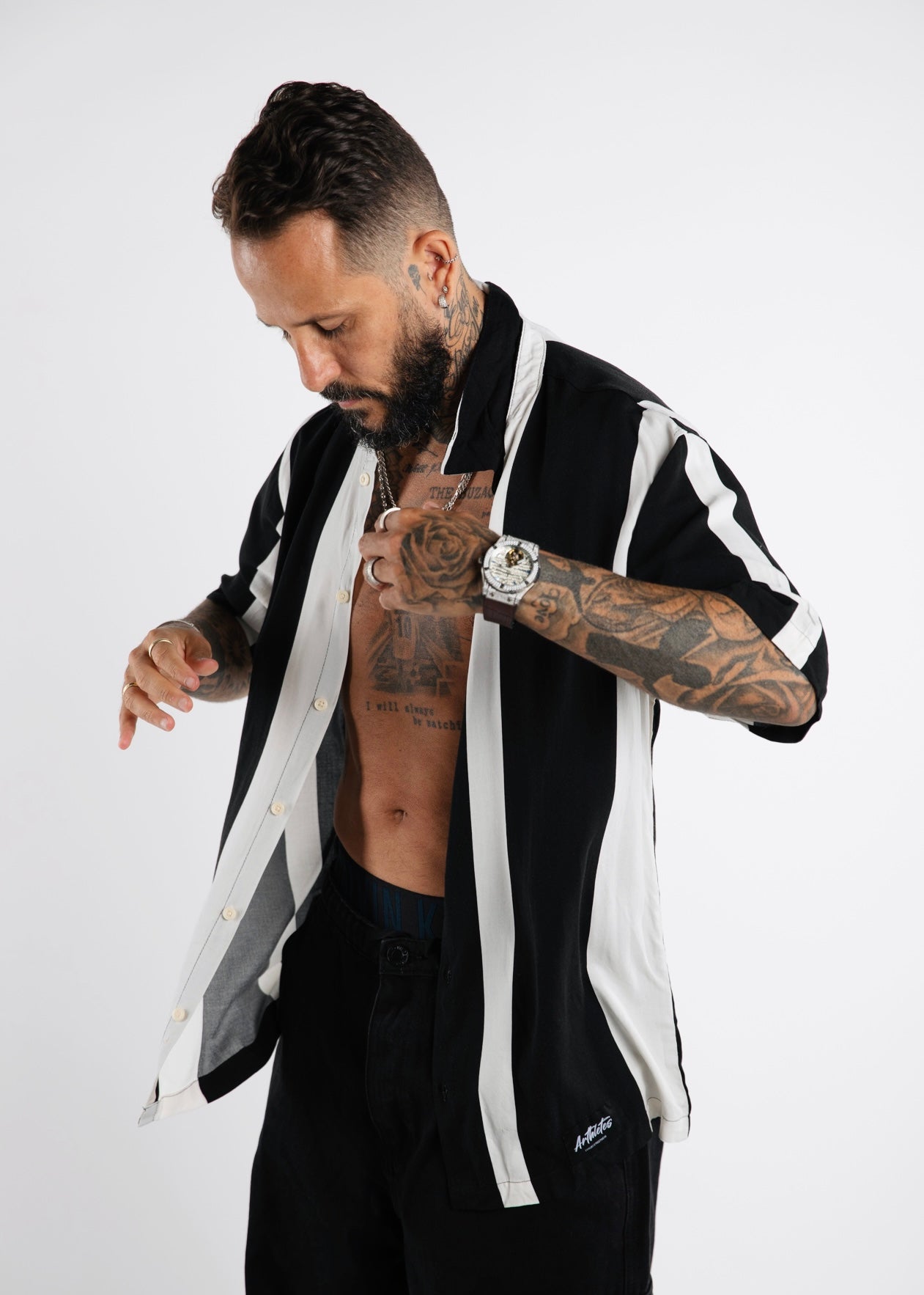Holiday oversize - black & white