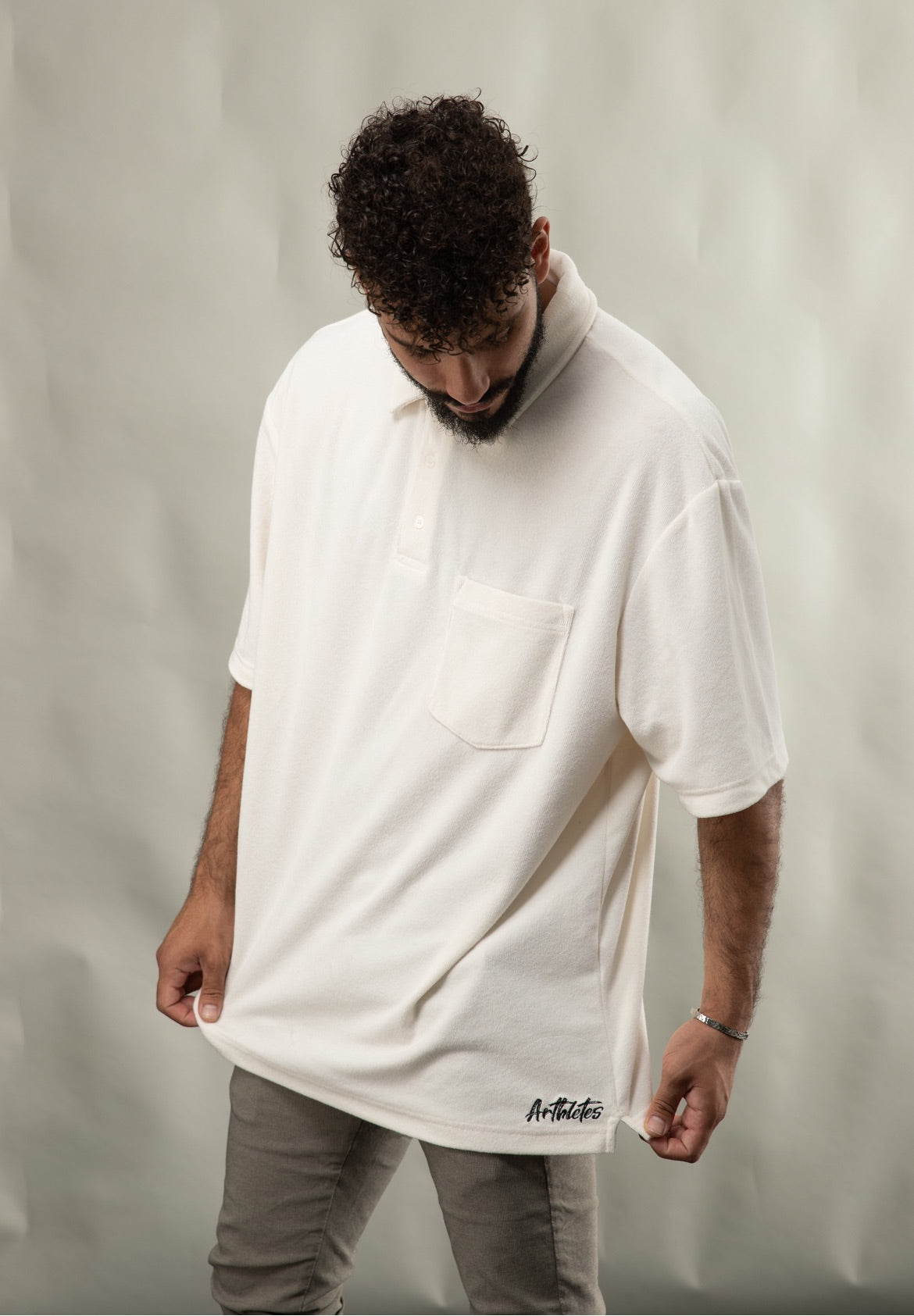 ‘Holiday׳ Arthletes Oversize