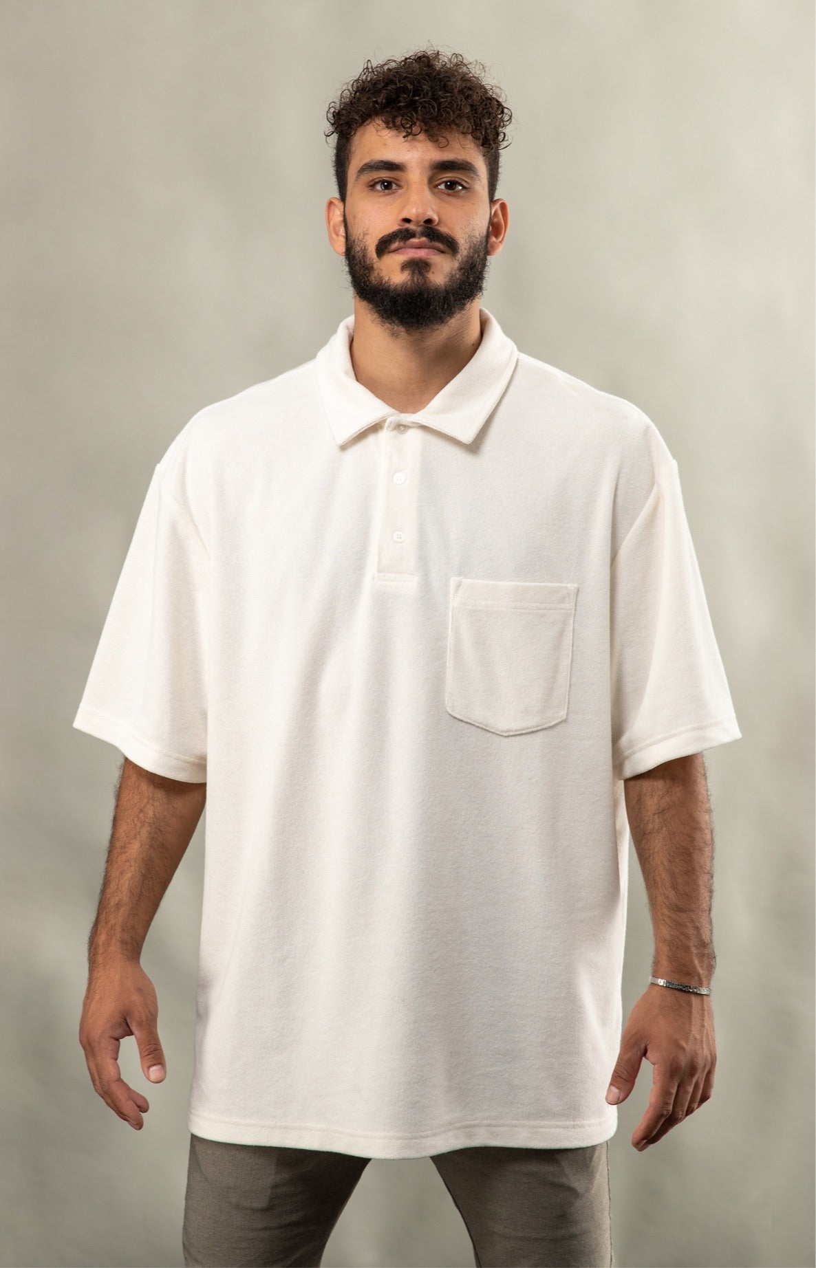 ‘Holiday׳ Arthletes Oversize