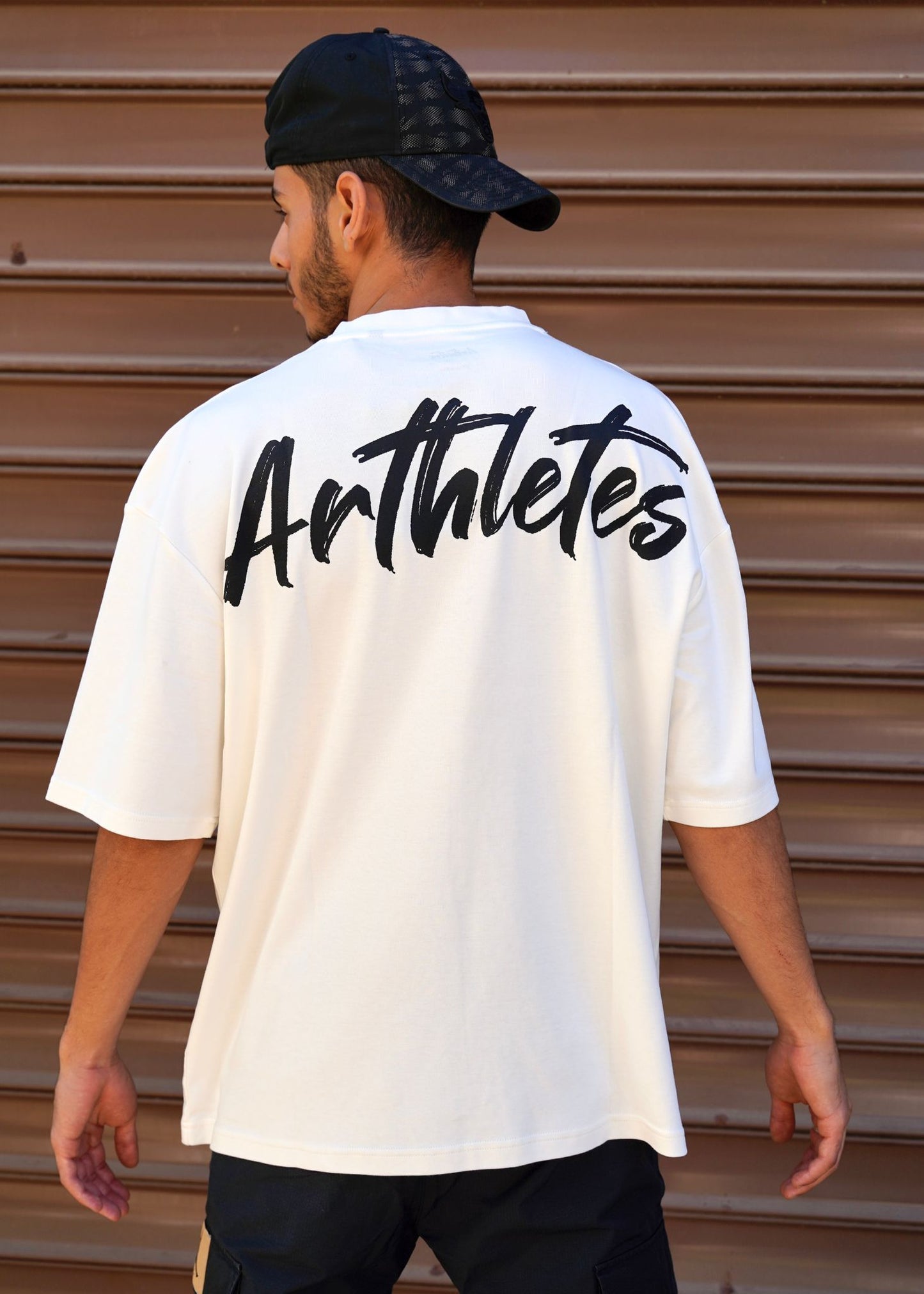 ONE STEP CLOSER Oversize White