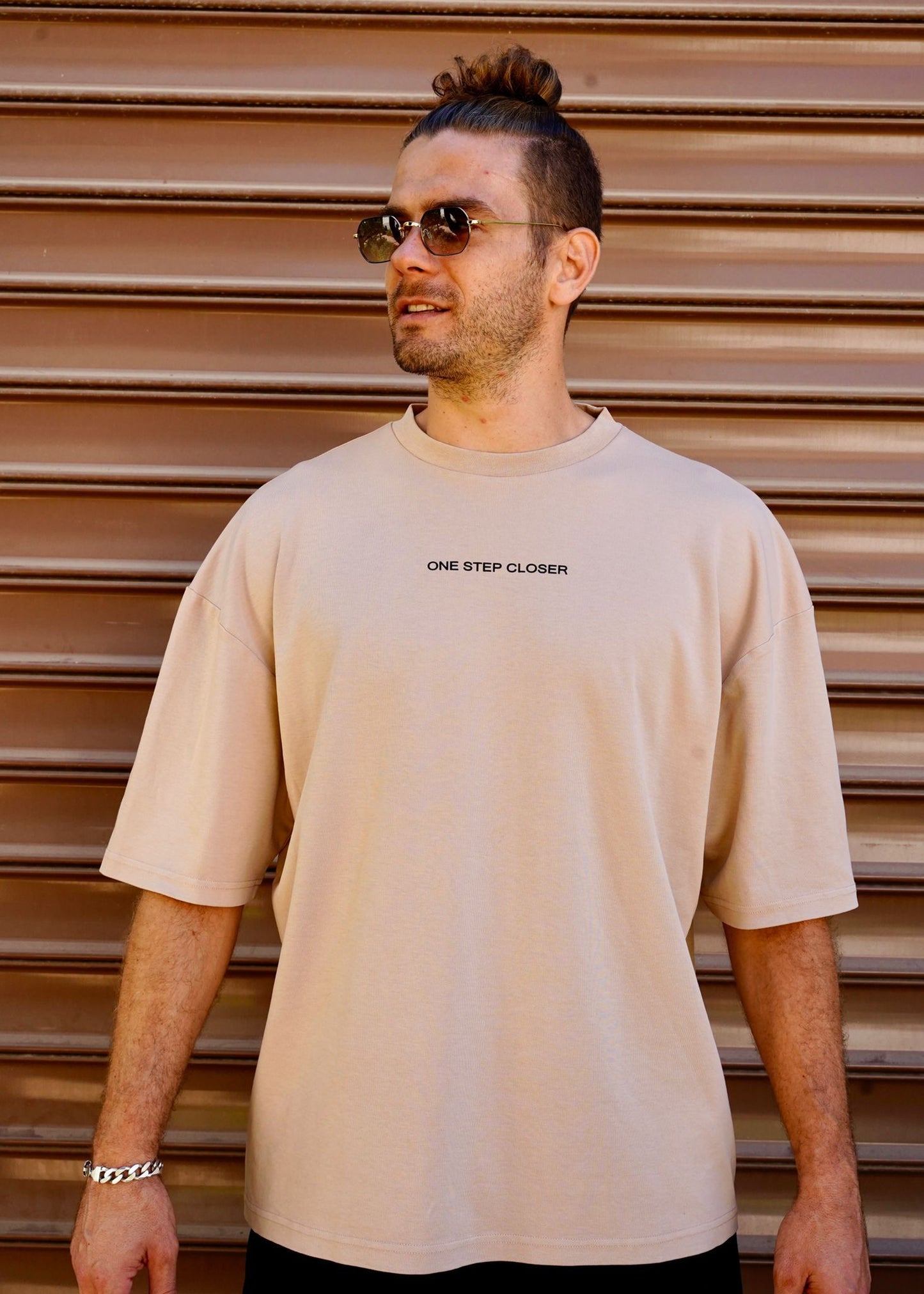 ONE STEP CLOSER Oversize -Light Brown
