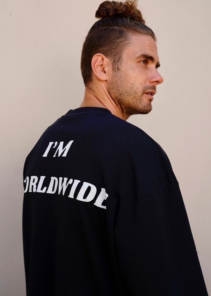 I‘M WORLDWIDE Oversize-Black