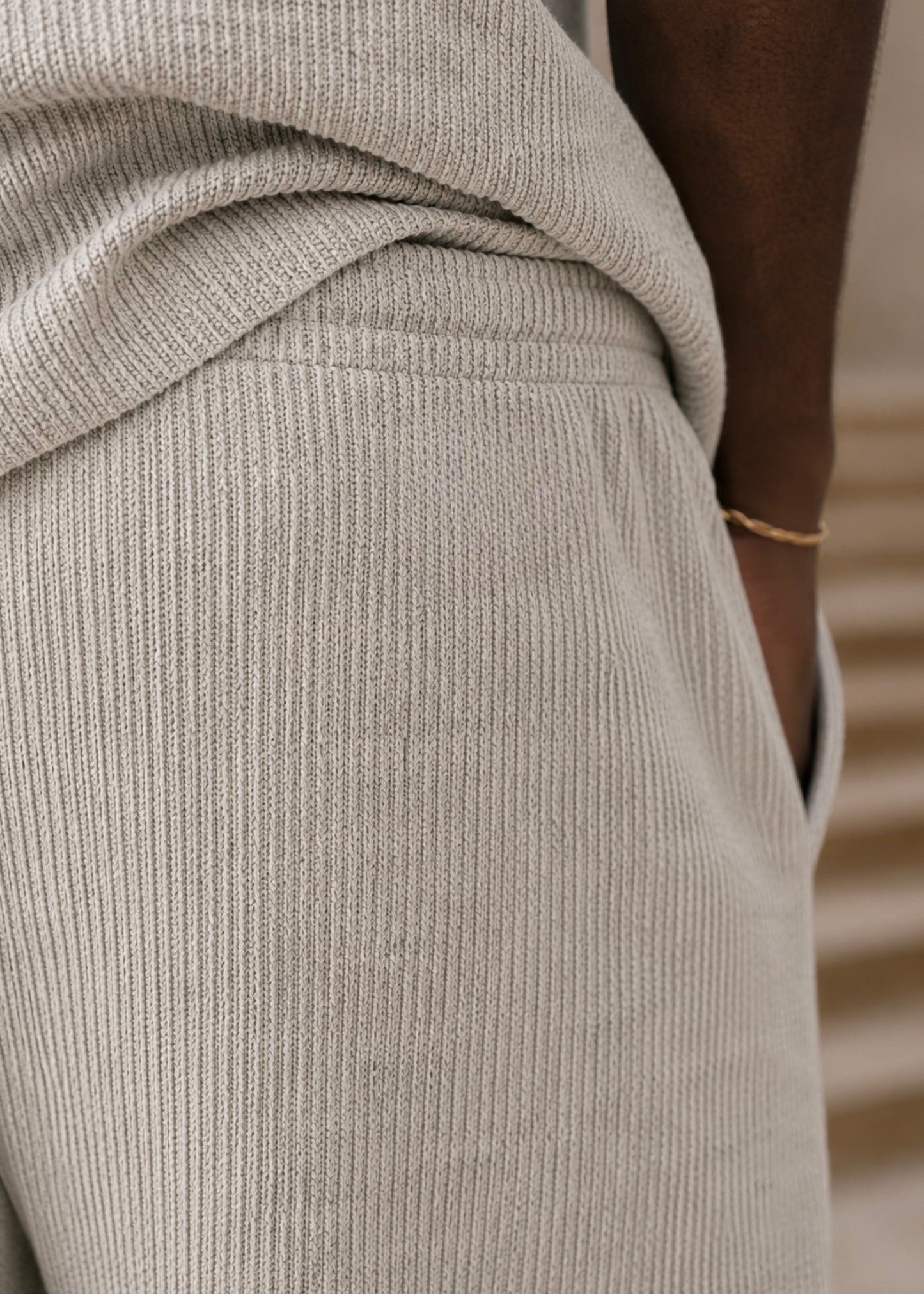 Arthletes oversize knit short- Cream beige