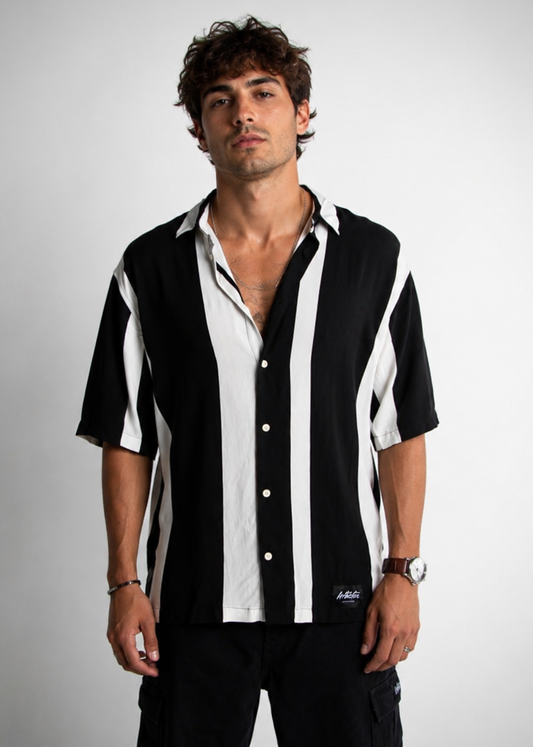 Holiday oversize - black & white