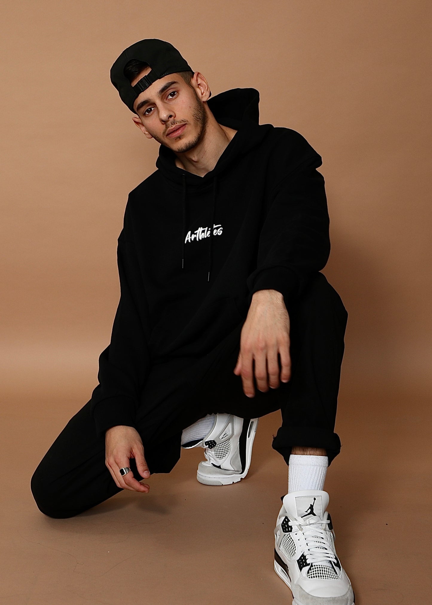 I'M WORLDWIDE oversize hoodie- black